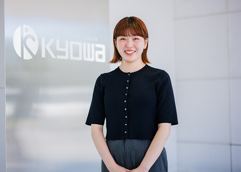 プロフェッショナル営業のインタビューを見る