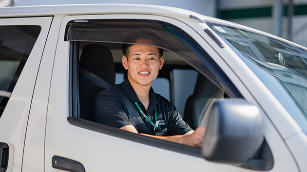 ルート配送社員