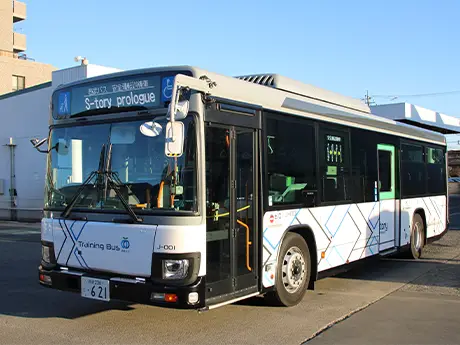 安全運転訓練車