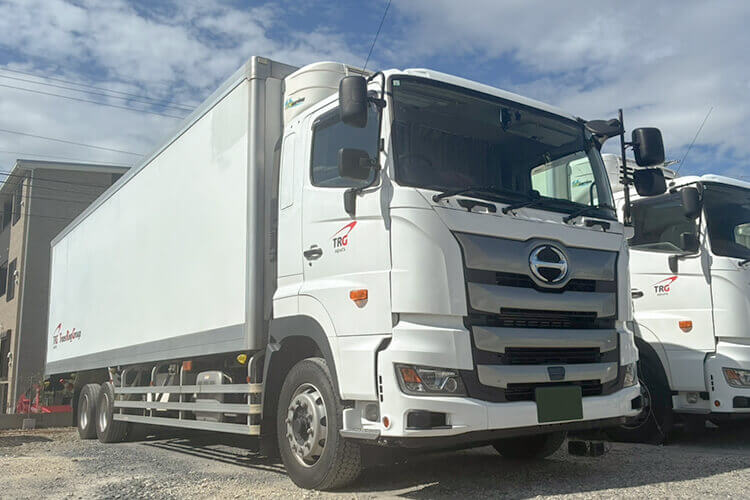 大型（10t）冷蔵車