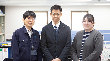 スタッフインタビュー